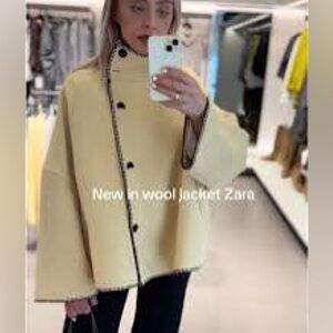 Zara NWT ZW COLLECTION SHORT
WOOL COAT